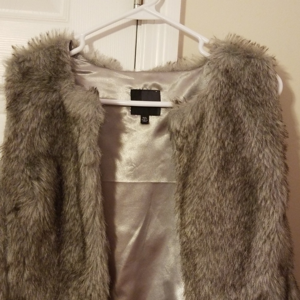 Faux fur vest